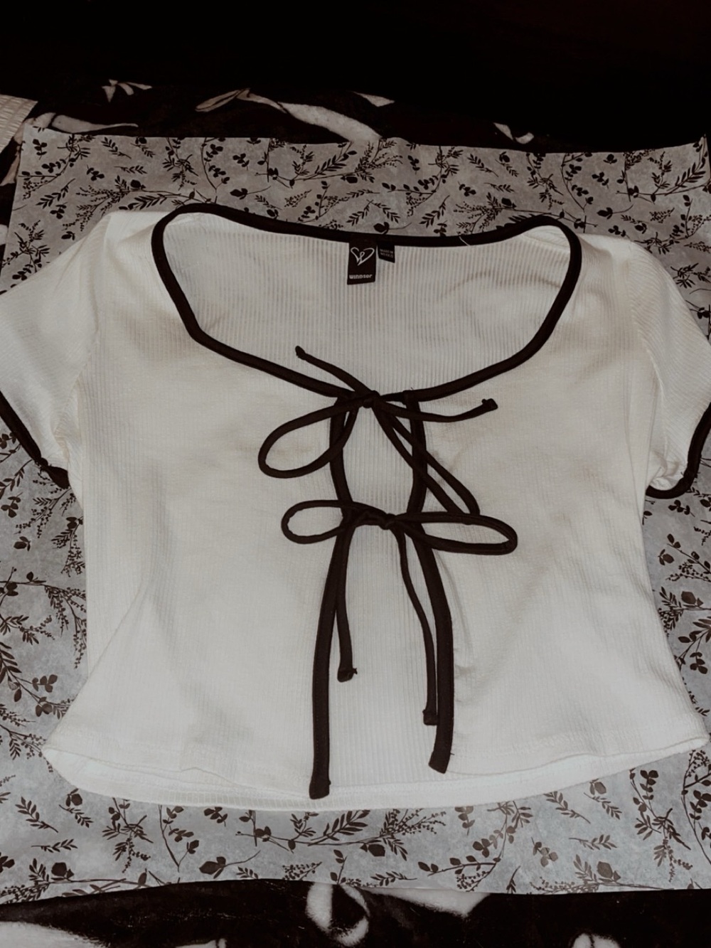 Vigoss White Ribbed Tie-Front Crop Top with Black Trim